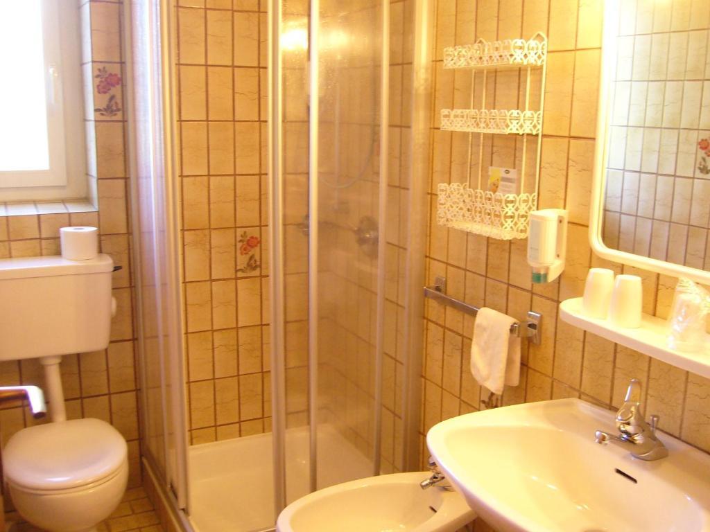 Hotel Gasthof Wastl Appiano Sulla Strada Del Vino Rom bilde